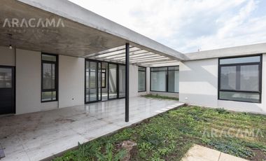 VENTA CASA EN LA MAGDALENA - CANNING