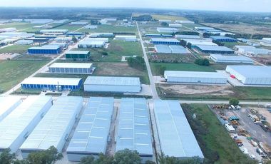 Alquiler de Posiciones desde 300 m2 a 14.000 m2 en centro logístico multiproposito con servicios