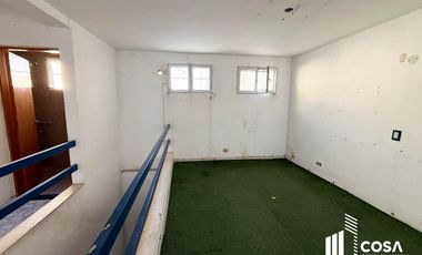 Venta galpón y oficina Centro ubicación estratégica
