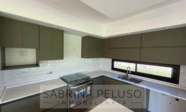 Casa en venta en prados del oeste