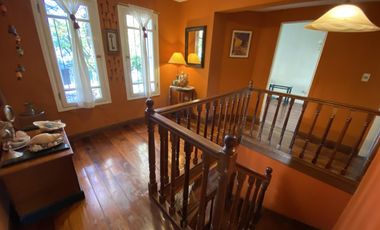 Venta - Casa 5 amb. Pileta, Jardín y Quincho - 2 Lotes / Los Ñanduces