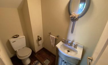 Venta - Casa 5 amb. Pileta, Jardín y Quincho - 2 Lotes / Los Ñanduces