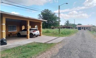 ALQUILER CON OPCION A COMPRA  CASA EN ALGARROBOS   4 RECAMARAS