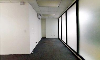 ALQUILER OFICINA 73.50M2 EN LA TUMBA MUERTO EN EL PH CENTURY TOWER