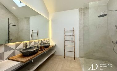 FREEHOLD | VILLA IN A BEAUTIFUL COMPLEX IN BERAWA