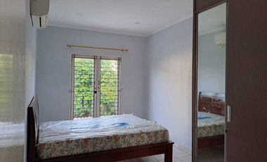 Di sewakan rumah exlusive full furnished 2 lantai di bintaro