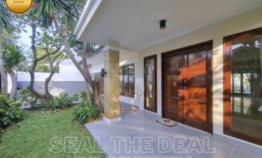 Disewakan Rumah di Area Kemang Jakarta Selatan STDN0161