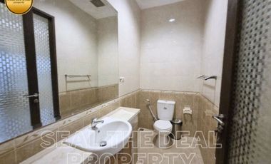Disewakan Rumah di Area Kemang Jakarta Selatan STDN0161