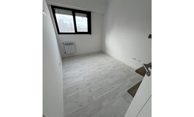 3 Ambientes al frente