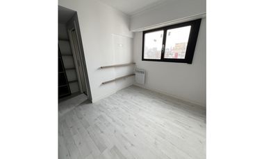 3 Ambientes al frente