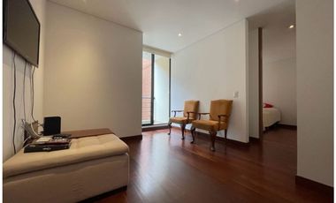ARRIENDO APARTAMENTO AMOBLADO EN CHICO RESERVADO