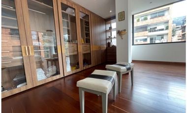 ARRIENDO APARTAMENTO AMOBLADO EN CHICO RESERVADO
