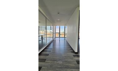 Alquiler de Oficinas en la Autopista Medellín 1.764 M2