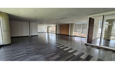 Alquiler de Oficinas en la Autopista Medellín 1.764 M2