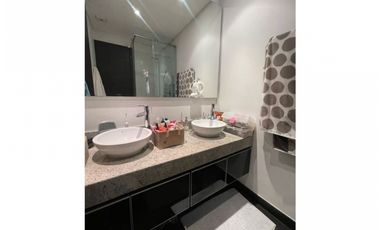 ARRIENDO APTO DE LUJO EN ROSALES