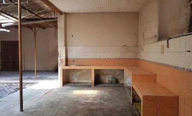 Rumah Pinggir Jalan Besar Cocok Untuk Kantor