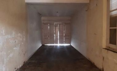 Rumah Pinggir Jalan Besar Cocok Untuk Kantor