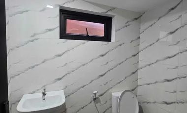 Rumah Lingkungan Elite Solo Baru