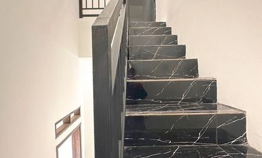 Dijual Rumah Dekat Tol Cawang, PGC Cililitan dan Pasar Kramat Jati