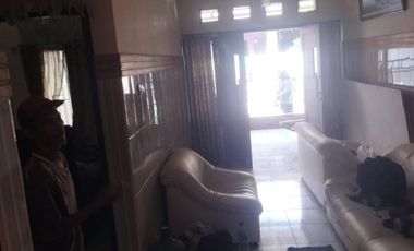 Langka! Rumah hitung tanah di suhat dekat apartemen dan ub