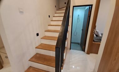 Dijual Rumah Dekat Pejaten Village, Kampus UNAS dan Tol Simatupang