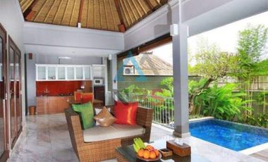 Dijual hotel Dekat pantai muaya Jimbaran jalan Karang Mas