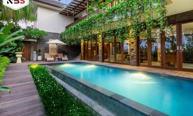 FOR SALE VILLA MEWAH BATUBOLONG CANGGU BALI