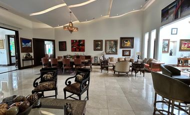 Casa en Venta, Urbanizacion Mocolí Golf Club,  IriR