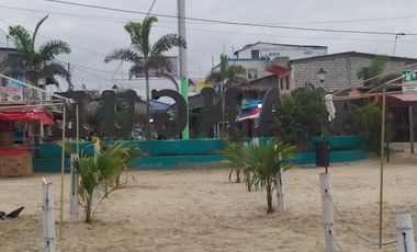 Venta de Terreno en Santa Elena en  la  playa de Ayangue, AndA.