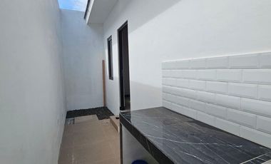 Jual Rumah 2 Lantai Cantik modern Cibubur Jaktim