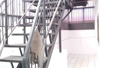 DISEWAKAN RUMAH DI CIREBON MENTENG JAKARTA SELATAN