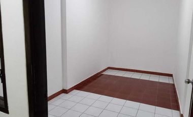 DISEWAKAN RUMAH DI CIREBON MENTENG JAKARTA SELATAN