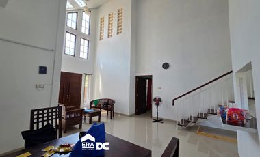 Rumah 2 Lantai Siap Huni View Gunung Merbabu di Pemandangan Salatiga