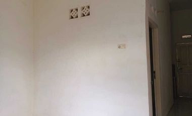 DIJUAL RUMAH BAGUS KUNING PLAJU JALAN DI PANDJAITAN PALEMBANG