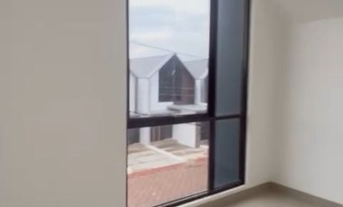 Disewakan Rumah Cluster Safira Aryana Karawaci Tangerang