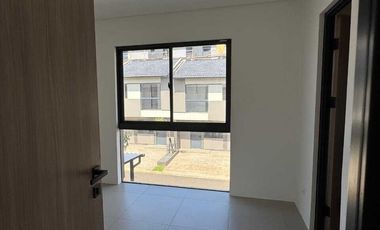 Disewakan Rumah Cluster Safira Aryana Karawaci Tangerang