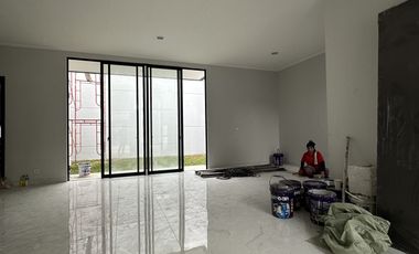 Disewakan Rumah Mewah PIK 2