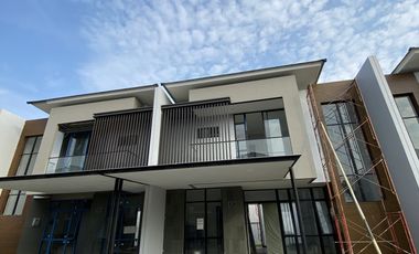 Disewakan Rumah Mewah PIK 2