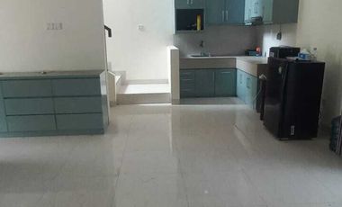 Disewakan Rumah di Hoek Fnished di Podomoro Golf View Cimanggis. Depok