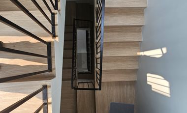 RUMAH KEMANG DALAM DALAM TOWNHOUSE SIAP HUNI