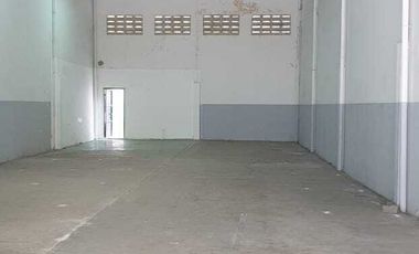 Di sewakan gudang 2 lantai