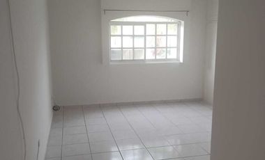 CASA EN VENTA O RENTA EN COTO SAN NICOLAS AL PONIENTE DE AGUASCALIENTES