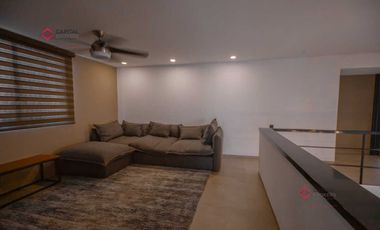 Casa de lujo Amueblada en Renta Puerta de Hierro