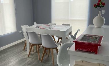 Casa en venta - 4 Dormitorios 2 Baños - Cocheras - 160Mts2 - Entre Ríos