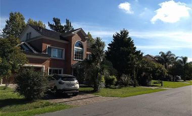 Casa - La Lomada De Pilar