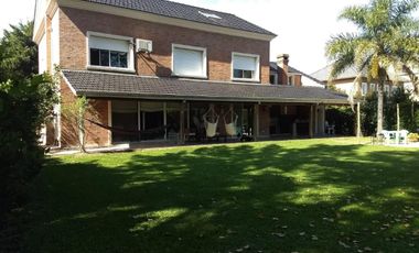 Casa - La Lomada De Pilar