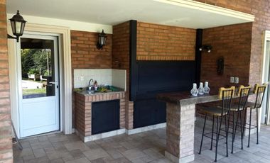 Casa - La Lomada De Pilar