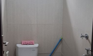 Rumah 2 tingkat di Ciplak Kalimalang