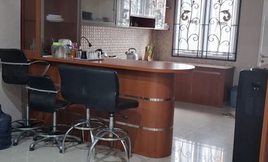 Rumah 2 tingkat di Ciplak Kalimalang