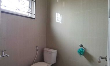 Rumah 2 tingkat di Ciplak Kalimalang
